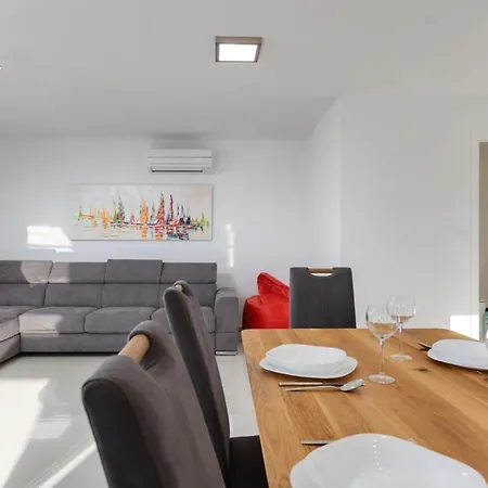 Apartma Skubic Duhljica