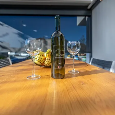 Apartma Skubic Duhljica * Vantacici