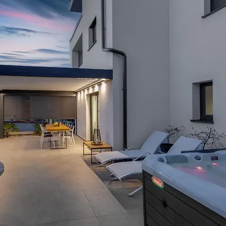 Apartma Skubic Duhljica Apartment Vantacici