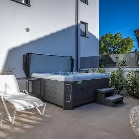 Apartma Skubic Duhljica Apartment *